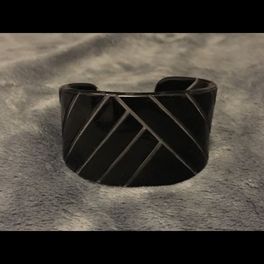 Cuff bracelet